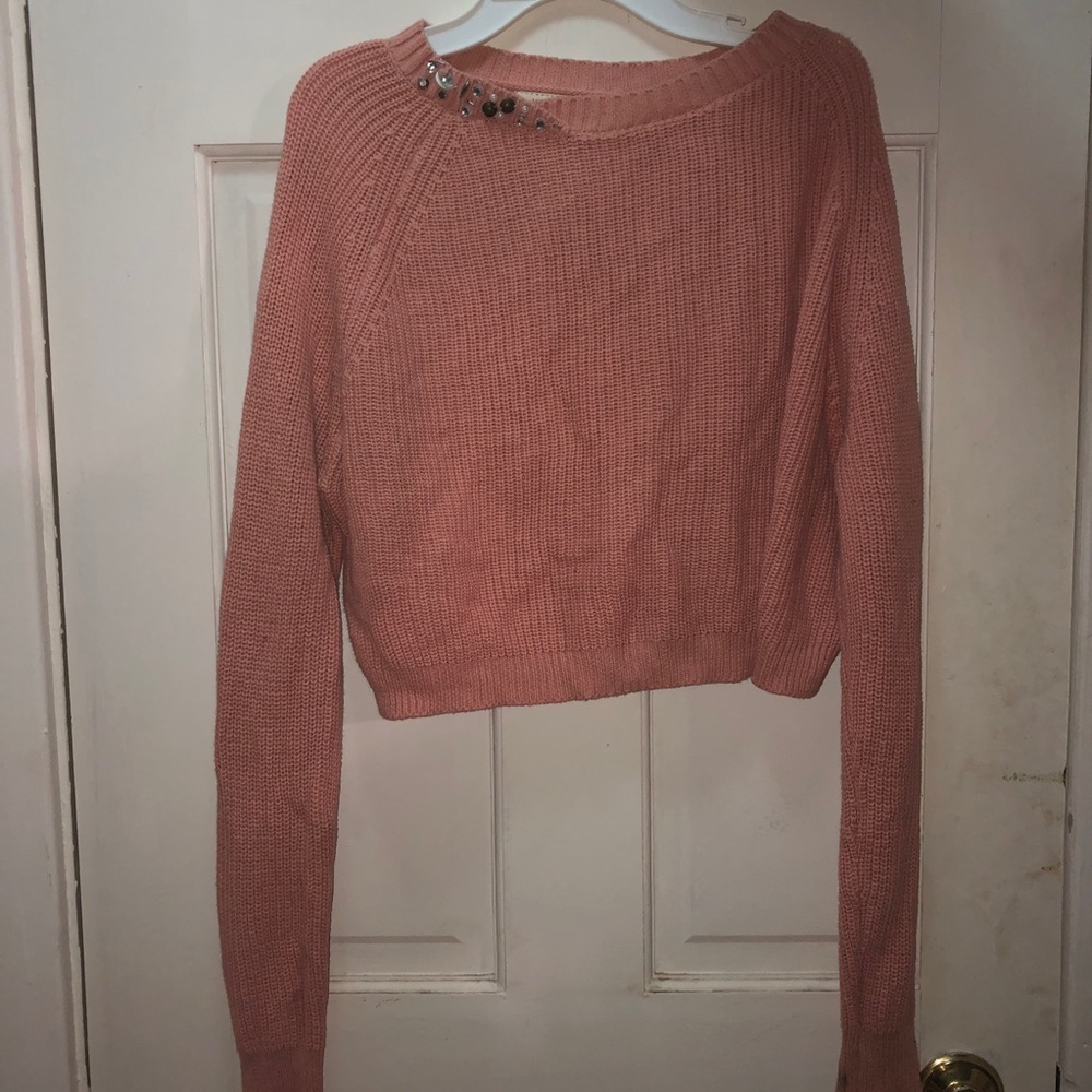 Crop sweater w/jewel neckline Sz M/L